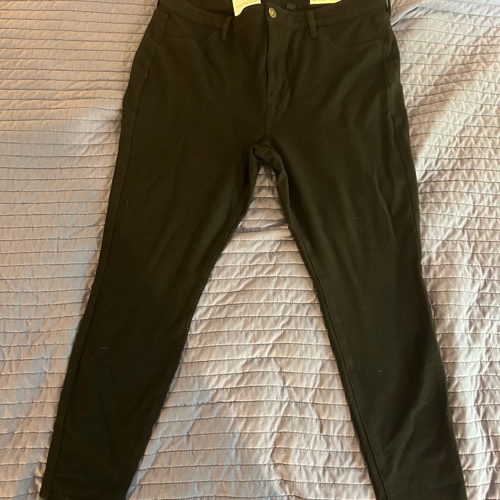 AE Black Slim Fit Pants